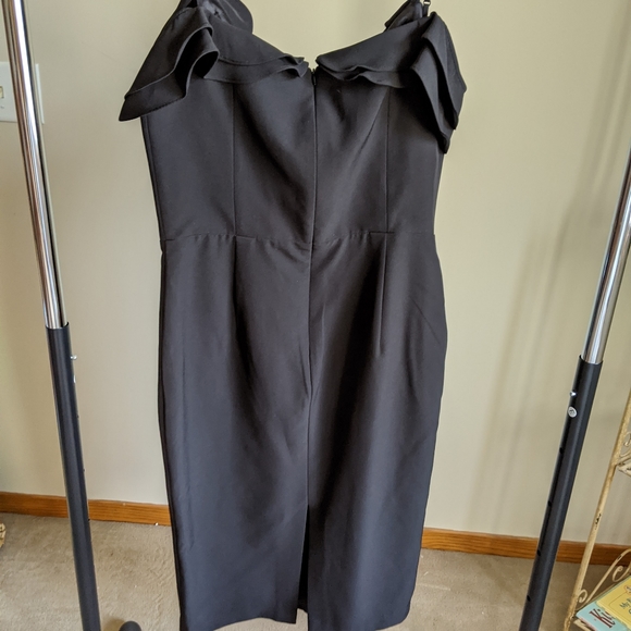 Dress - Picture 2 of 5